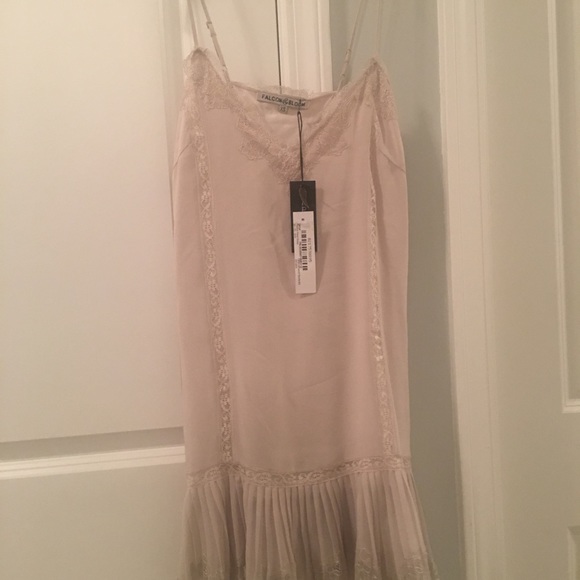 FALCON & BLOOM LACE PLEATED SKIRT DRESS NWT - Picture 5 of 8